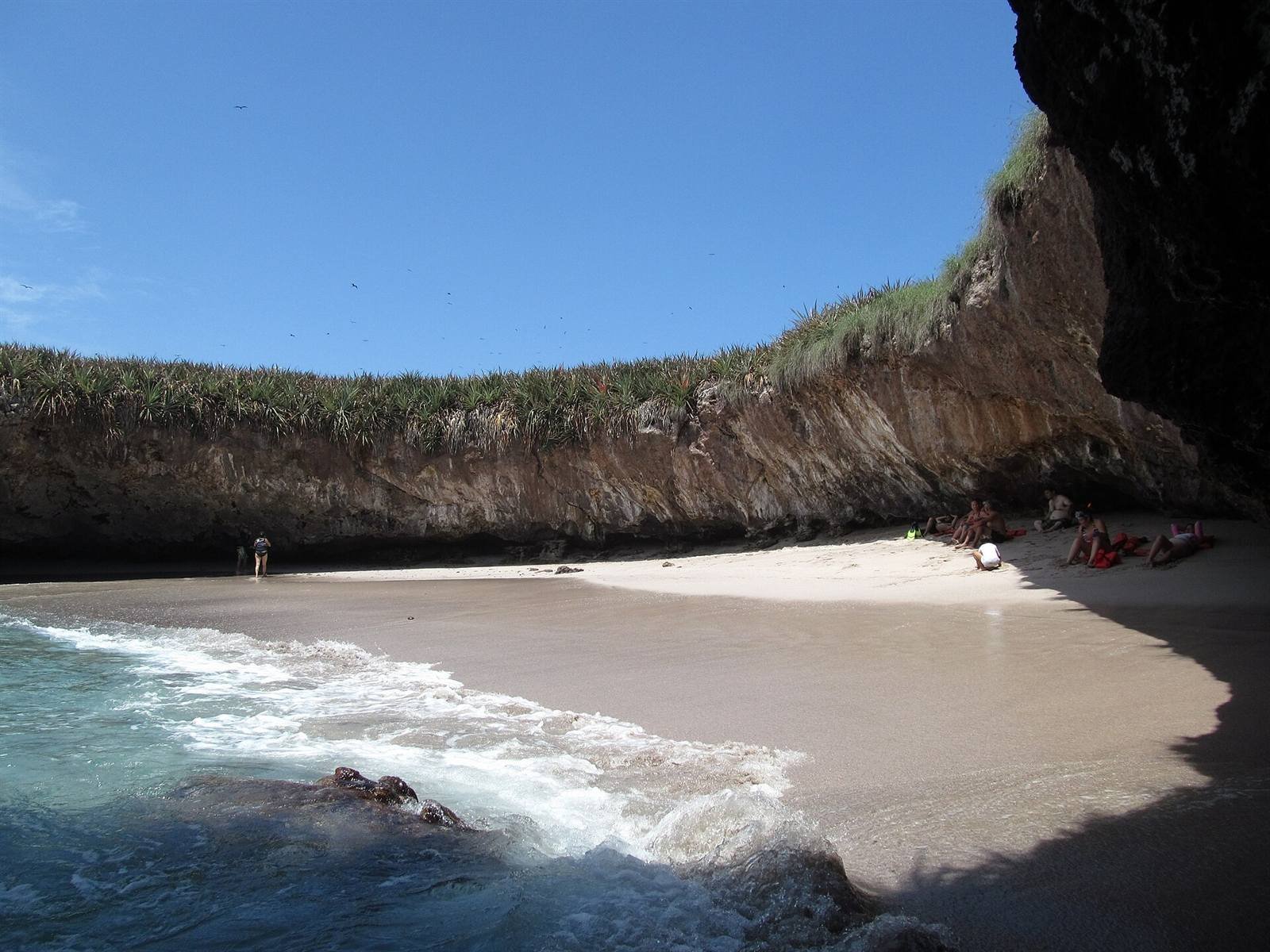 Marietas Islands · 28.7 km